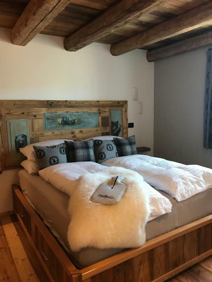 Bed and Breakfast Grizzly Haus Varena Exterior foto